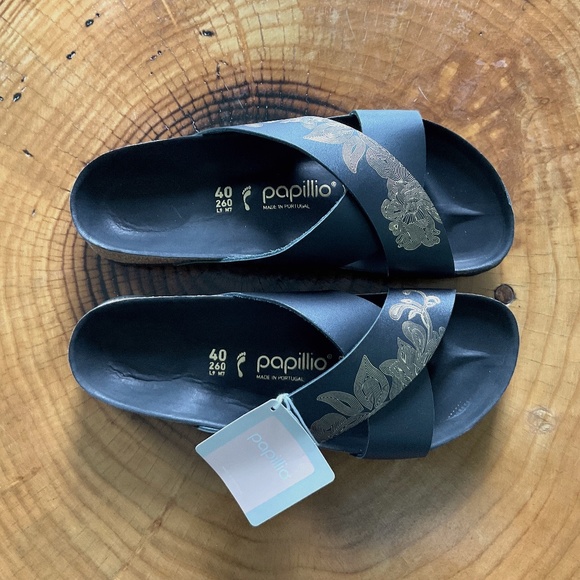 Papillio Shoes - Papillio Sandals made by Birkenstock Black w/ Gold Print Ladies 9 /Mens 7